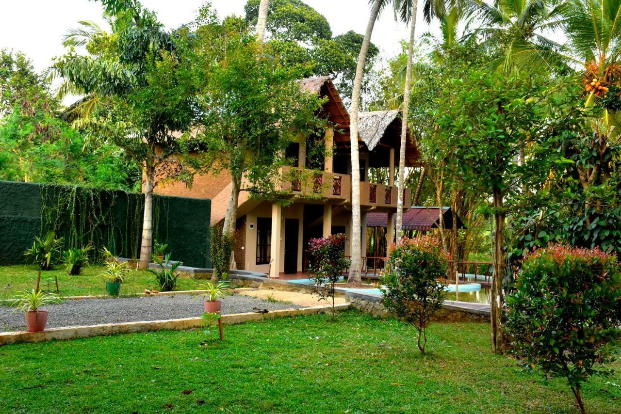 Pelican Lake Udawalawe Ngoại thất bức ảnh