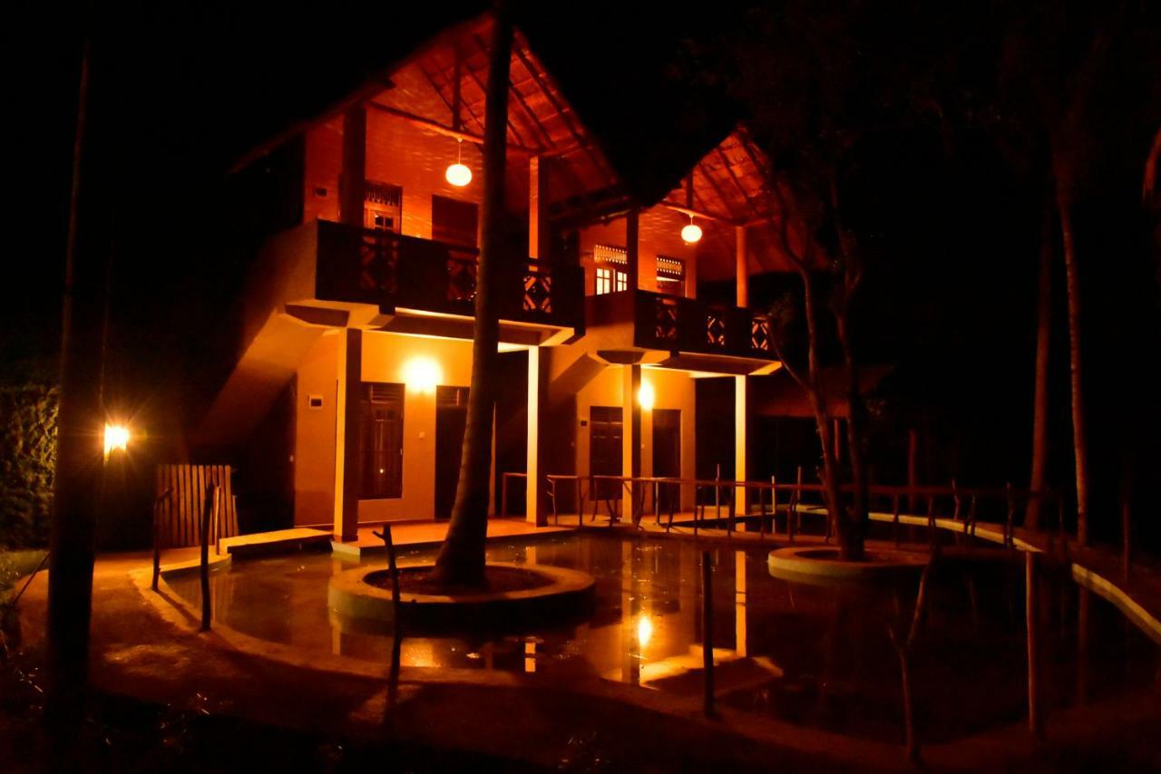 Pelican Lake Udawalawe Ngoại thất bức ảnh