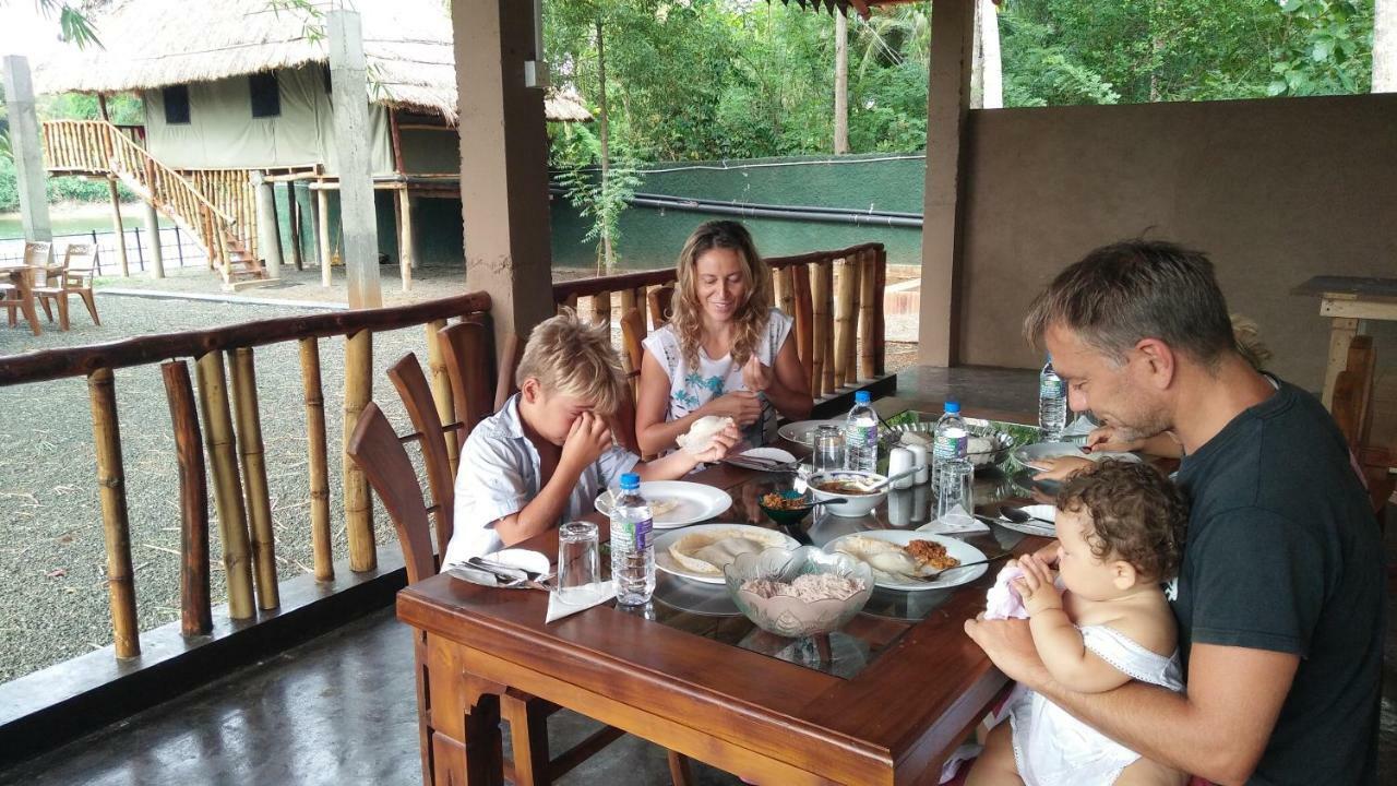 Pelican Lake Udawalawe Ngoại thất bức ảnh