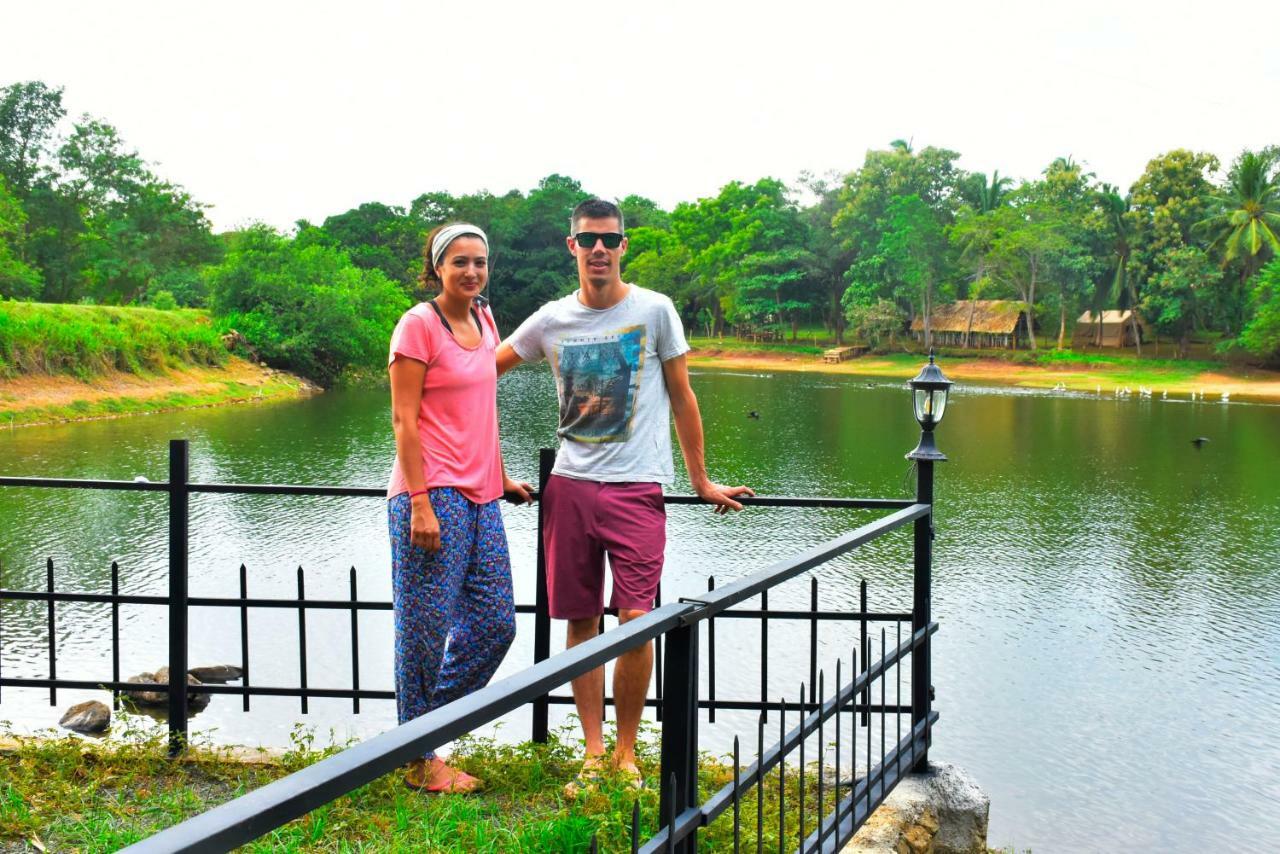 Pelican Lake Udawalawe Ngoại thất bức ảnh
